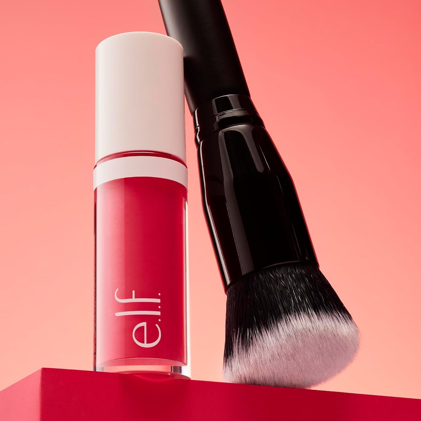 e.l.f. Camo Liquid Blush Brush, Angled Blush Brush Ideal For Applying & Blending Colors On Cheeks, Soft, Dense Bristles, Vegan & Cruelty-free