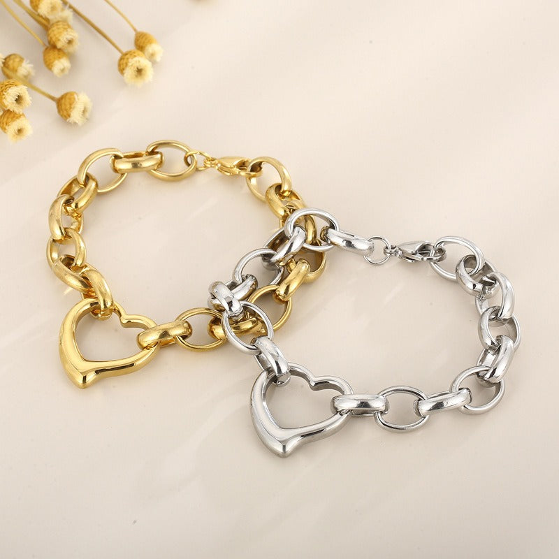 Stainless steel heart pendant bracelet necklace set clavicle chain hip-hop fashion titanium steel heart earrings jewelry