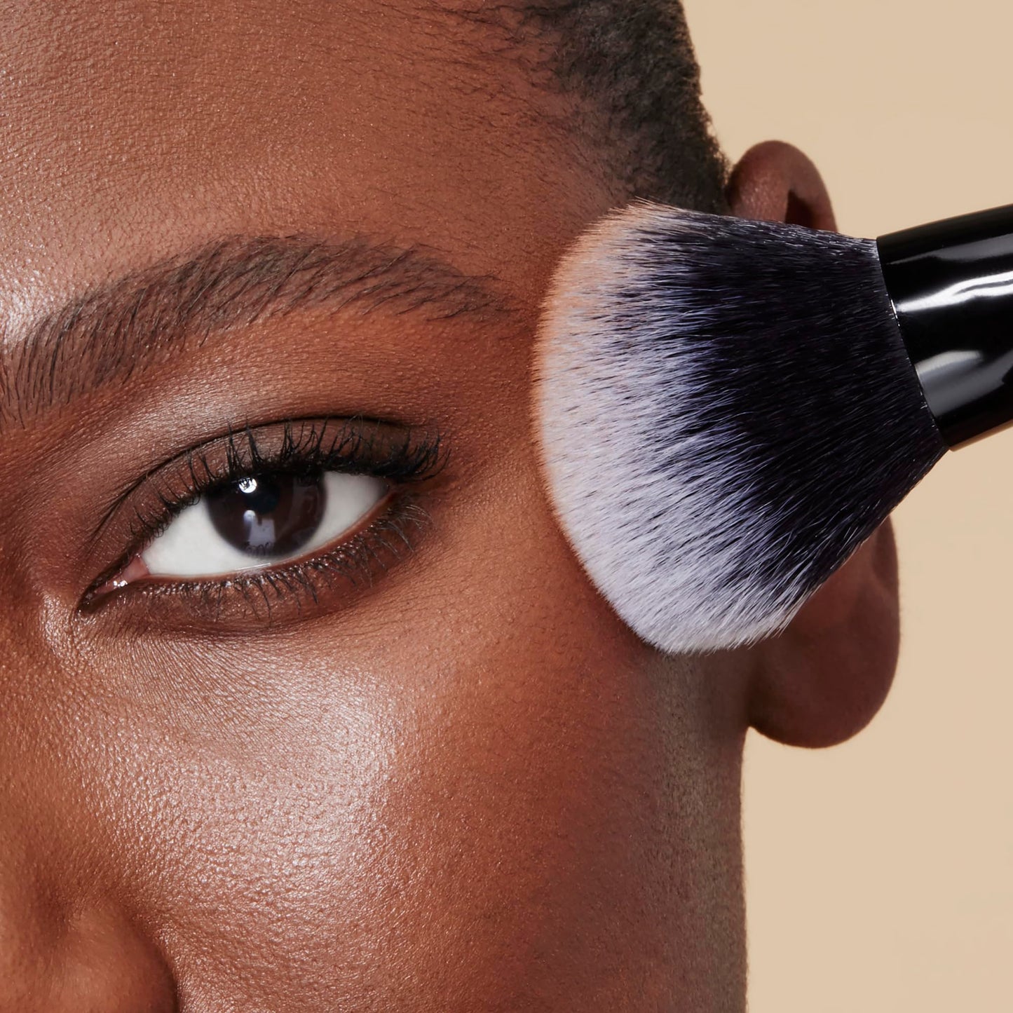 e.l.f. Dual-Ended Cream + Powder Brush, Two-in-One Makeup Brush For Creating A Gorgeous, Airbrushed-looking Complexion, Vegan & Cruelty-free