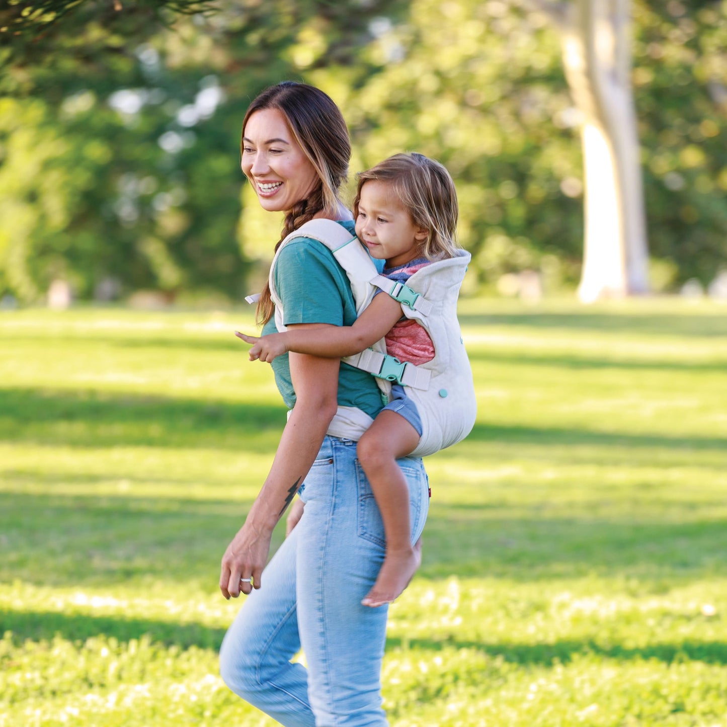 Infantino Flip Advanced 4-in-1 Carrier - Ergonomic, Convertible, face-in and face-Out Front and Back Carry for Newborns and Older Babies 8-32 lbs, Rainbow