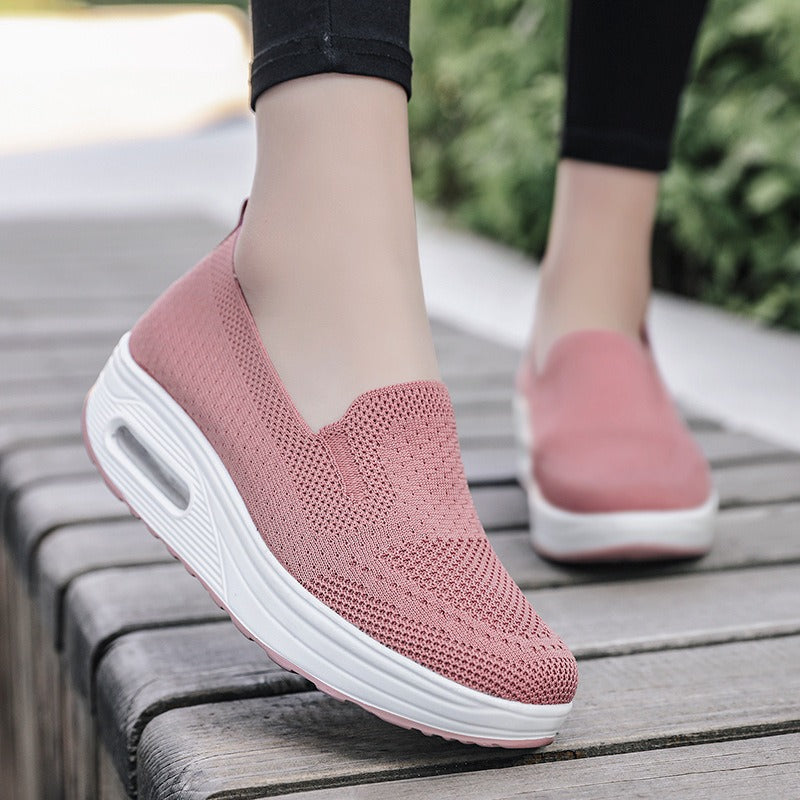 Breathable flying woven shoes with one foot for women's sports shoes, sock mouth casual shoes