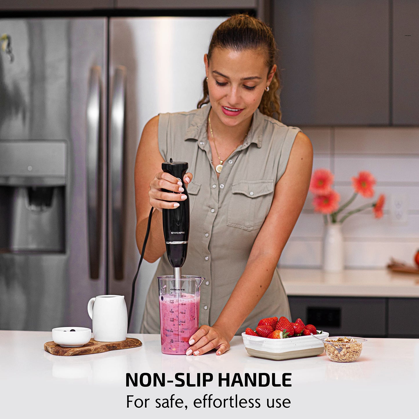 OVENTE Electric Immersion Hand Blender 300 Watt 2 Mixing Speed with Stainless Steel Blades, Powerful Portable Easy Control Grip Stick Mixer Perfect for Smoothies, Puree Baby Food & Soup, Black HS560B