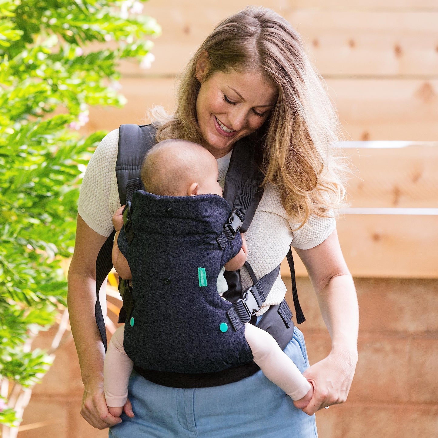 Infantino Flip Advanced 4-in-1 Carrier - Ergonomic, Convertible, face-in and face-Out Front and Back Carry for Newborns and Older Babies 8-32 lbs, Rainbow