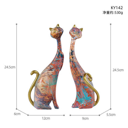 1Pcs European style oil painting couple cat animal ornaments, living room TV cabinet, foyer wine cabinet decoration, resin crafts