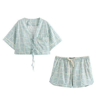 V-neck tie up short shirt tie up shorts set