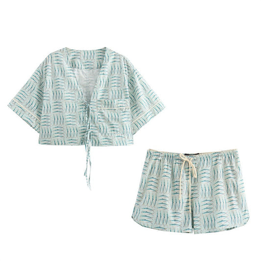 V-neck tie up short shirt tie up shorts set